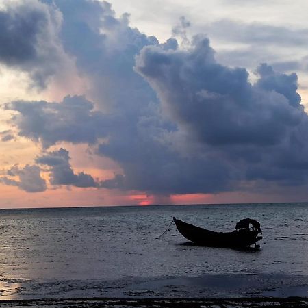 Honey Moon Beach Resort ANDAMAN AND NICOBAR ISLANDS Esterno foto